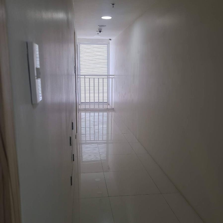Inspiria Condo Free Airport Pickup For 3 Nights Stay Or More Davao City Esterno foto